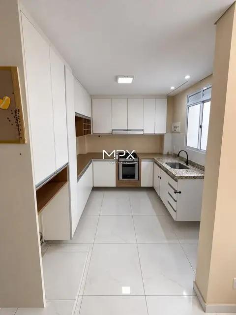 Apartamento para alugar no Condomínio Parque Piazza em Piracicaba.